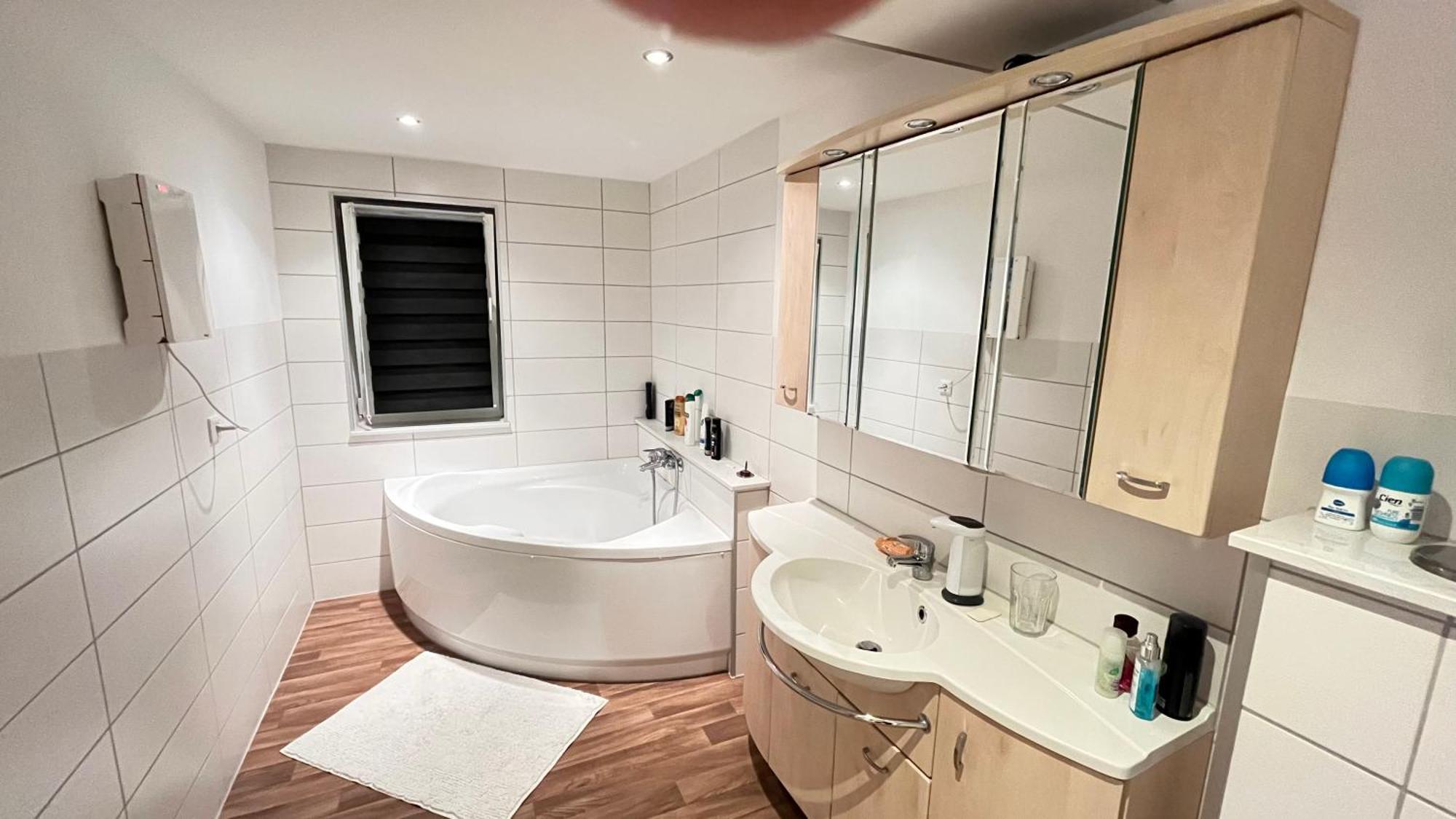 Exklusive Zimmer Mit Geteiltem Bad Und Kueche Om Stadtilm Exteriör bild
